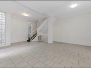 Fully Furnished Spacious 3 Bedroom Furnished Duplex in...