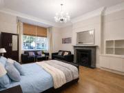 Fully Furnished Spacious Big Size 3Bedrooms Flat