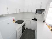 FULLY FURNISHED SPACIOUS RENOVATED STUDIO PRIME ST KILDA...