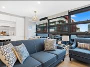 Fully Furnished. Stay 1 mth or more includes all utilities!