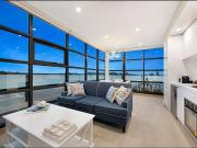 Fully Furnished. Stay 1 mth or more includes all utilities!