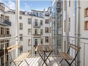 Fully Furnished Studio Apartment, Berlin Amsterdam... Fully Furnished Studio Apartment, Berlin Amsterdam...