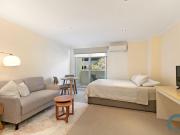 Fully Furnished Studio In Centre Of Manly