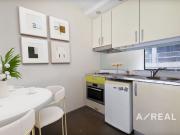 Fully Furnished Studio in Prime Carlton Location