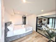 Fully furnished superb two bed apartment with amazing...