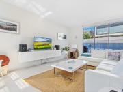 Fully furnished, Three Bedroom Home