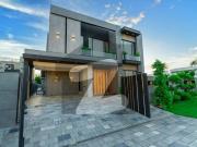 Fully furnished top of line modern design brand new...