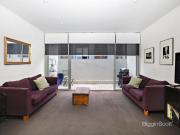 FULLY FURNISHED TOWNHOUSE ON RICHMOND HILL!