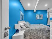 Fully Furnished Walkout Basement Suite on Lake with AC,...