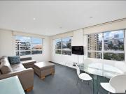 Fully furnished waterfront apartment with Lavender Bay views