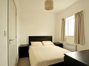 Fully furnished, well maintained 1 bedroom flat wi