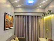 fully furnished with balcony at peninsula garden midtown...