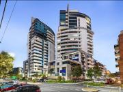 FULLY FURNISHED – WITH CITY VIEWS!