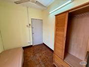 Fully FurnishedMiddle Room at PJS 10, Bandar Sunway...