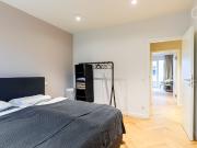 Fully refurbished 2 room appartment with two balconies...