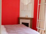 Fully refurbished flat 2 bedrooms in Haussemann house in...