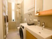 Fully renovated 1 room Altbau, Berlin Amsterdam...