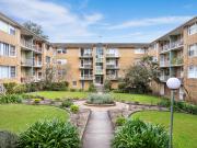 FULLY RENOVATED 2 BEDROOM UNIT GREAT LOCATION