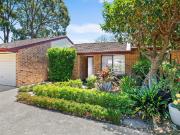 Fully renovated 2bed villa with Northernly aspect