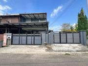 Fully renovated Double storey Corner lotBandar seri impian