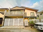 Fully Renovated Fully Furnished Single Attached House &...