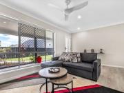 Fully Renovated Furnished 3 Bedroom 2 bathroom Modern...