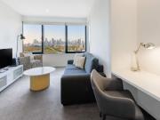 Fully Serviced Apartment living close to Universities,...