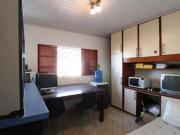 Aconchegante casa tipo para venda em Vila Ipojuca com 8...