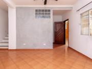 Agradável casa tipo para venda em Vila Zat com 4...