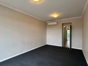 funished 2 Bedroom Apartment