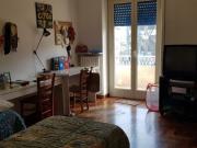 Fuorigrotta 1 posto letto in doppia per Studentessa
