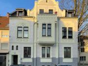 Für Anleger: Gepflegtes Wohn und Praxishaus von privat