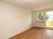 Für die lauen Sommerabende. 3 Zimmer + BALKON Für die lauen Sommerabende. 3 Zimmer + BALKON