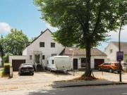 Für Macher: Charmantes Haus mit großem Garten in ruhiger...