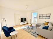 Für PAARE, SINGLES oder STUDENTEN 2 Zimmer große...