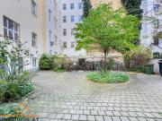 FÜR KREATIVE: ALTBAU ETAGE IN GEFRAGTER LAGE NÄHE U2