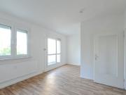 Für Studis + Azubis / Wohnung mit Küche / ab Februar 2026!