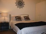 FURNISHED 1 BED, 1 BATH UNIT NEAR FLINDERS STREET STATION