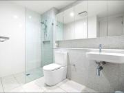 Unfurnished, 1 Bed Unit, Pet Friendly