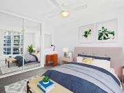 Furnished 1 Bedroom Apartment 100m to the Beach