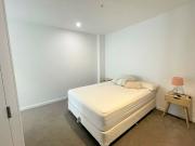 Furnished 1 Bedroom Apartment Close to Everything!