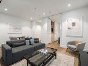 Furnished 1 Bedroom Apartment with Luxury Amenities –...