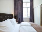 Furnished 1 bedroom business apartment for interim rent...