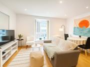 Furnished, 24/7 Concierge, Communal garden