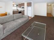 FURNISHED – 2 BED 1 BATH, 1 CAR