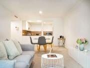 FURNISHED 2 BEDROOM APARTMENT CLOSE TO DARLING HARBOUR