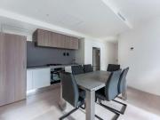 FURNISHED 2 BEDROOM APARTMENT WITH CAR PARK IN QUEENS...