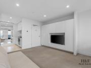 Furnished 2 Bedroom Apartment with North Facing Views