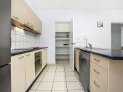 FURNISHED 2B,2B, 2C CBD APARTMENT!