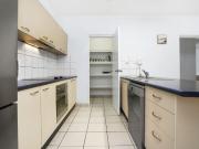 FURNISHED 2B,2B, 2C CBD APARTMENT!